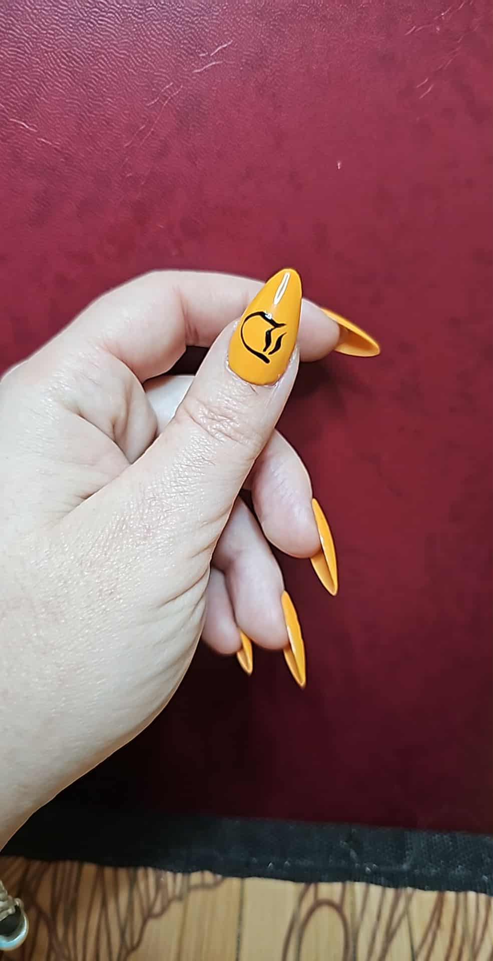 Press-on Nails "Diane" by Pokénails Studio