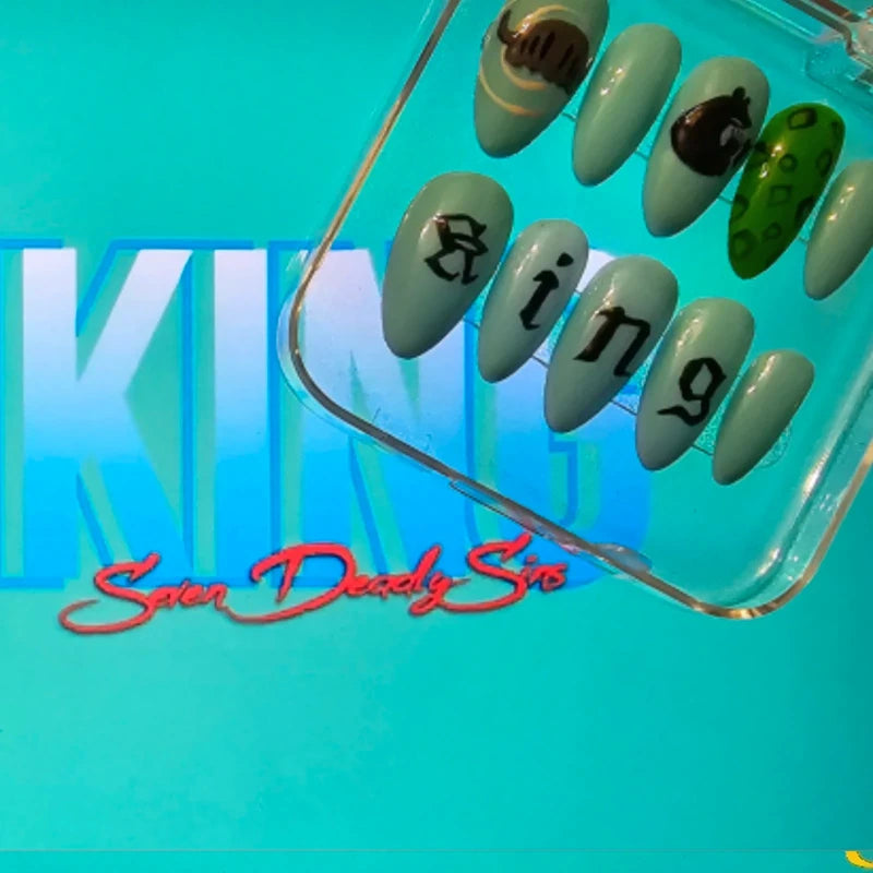Press-on Nails "King" by Pokénails Studio