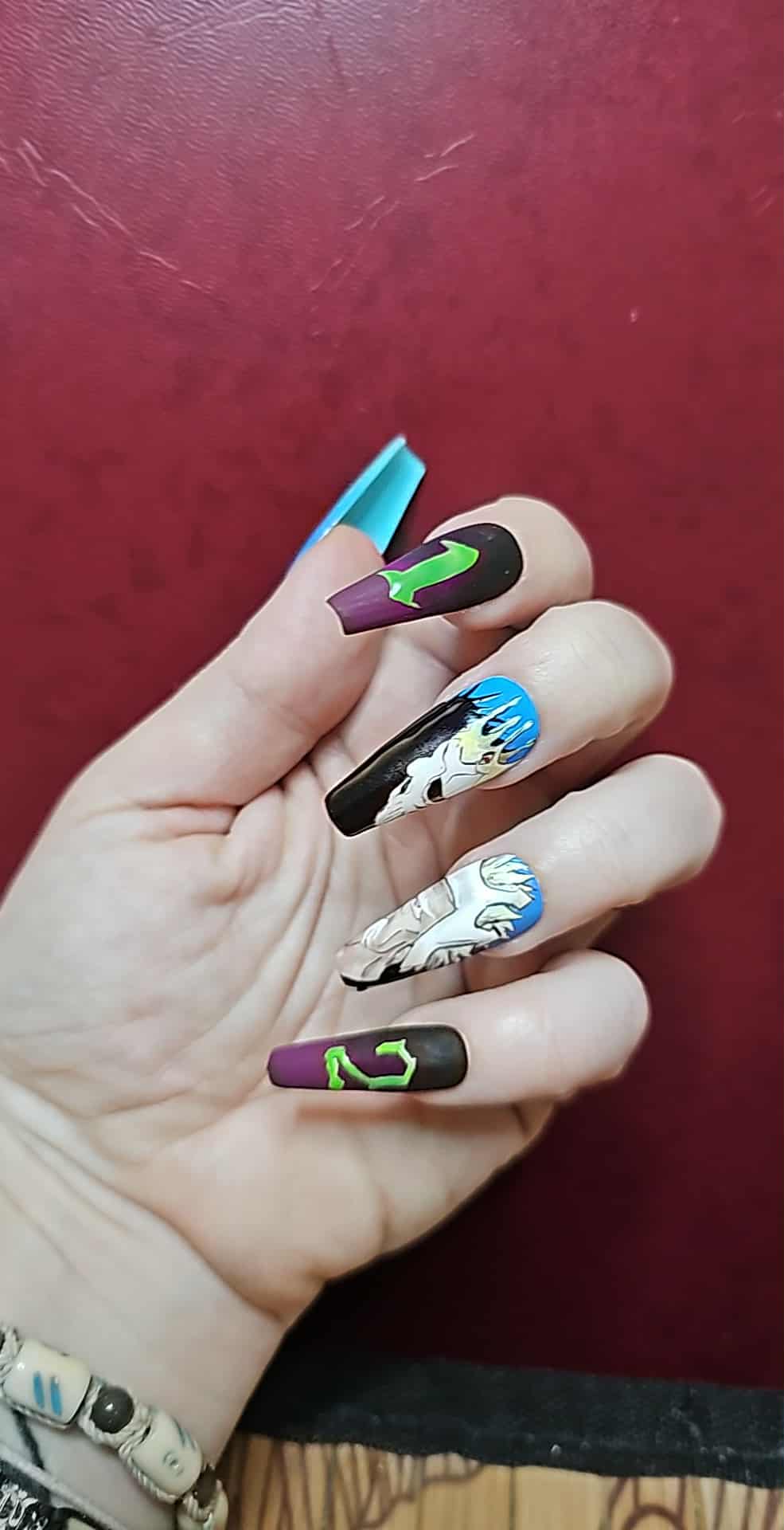 Press on Nails "Espadas" by Pokénails Studio
